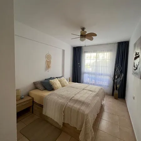 Sona Club Tenerife Cristianos Apartment